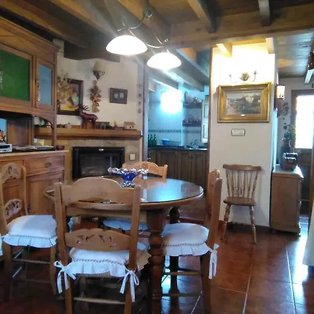 カントリーハウス La Casina